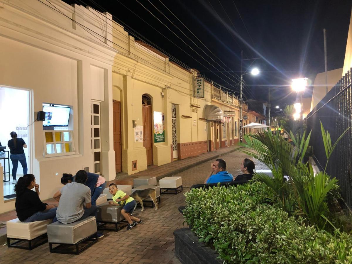 Kava Casa Hostal Roldanillo Esterno foto